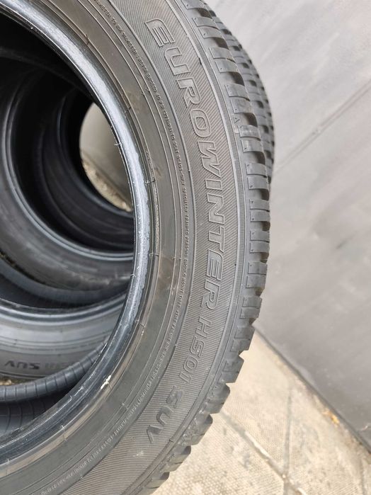 4 БРОЯ зимни гуми 17 ' цола FALKEN eurowinter SUV / 215 60 R 17 100V