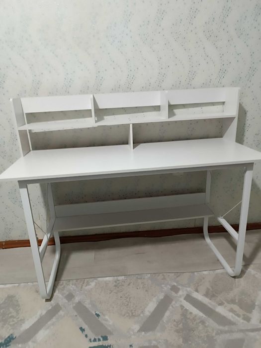 Стол для дома, для офиса