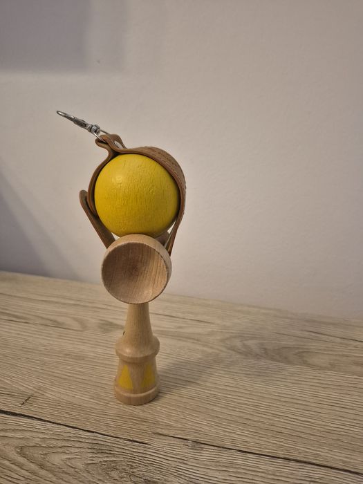 Svoora Kendama Geom pret de achizitie 130 ron