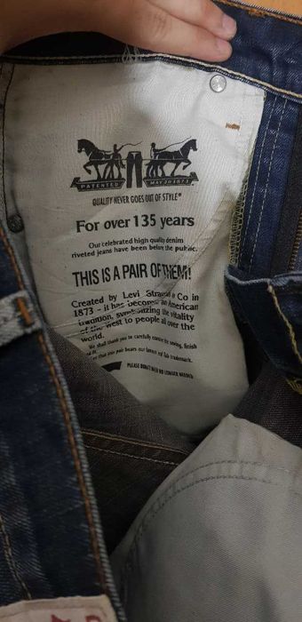 оригинальные levi's джинсы