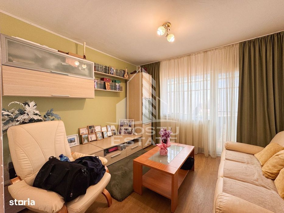 Apartament 4 camere | Decomandat | 80mp | Etaj 4/5 | La cheie | Turist