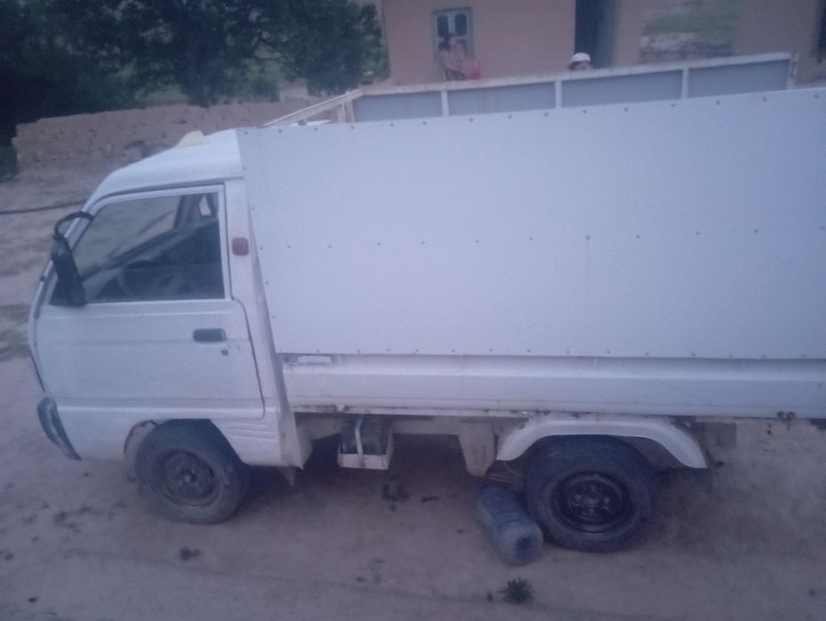 Labo mashina metanni bor