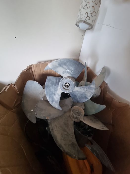 Продам вентилятор от наружного блока сплит систем