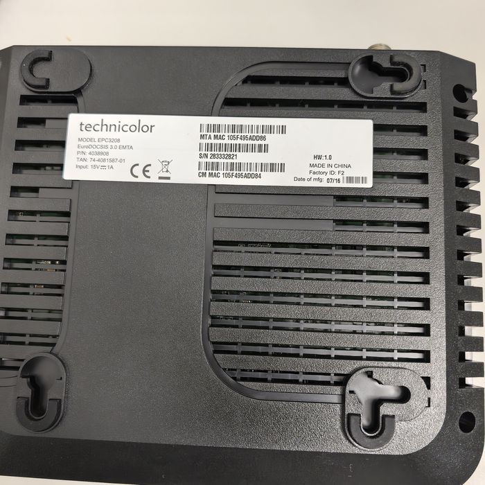 Продавам стар рутер