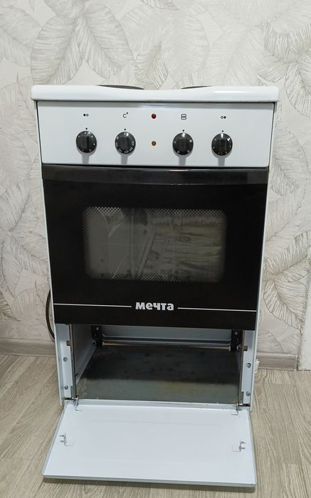 Продам электроплиту "Мечта"