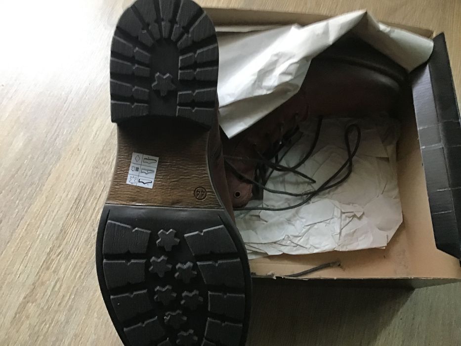 Zee lane боти естествена кожа