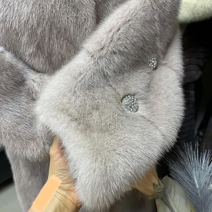 Продается новая шуба