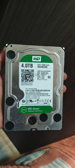 Жесткий диск 4 терабайт