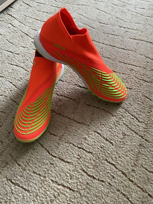 Adidas Predator Bounce