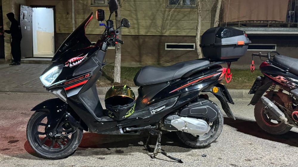 Макси мопед.180.Куб