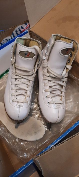 Коньки размер 2 (21 см )