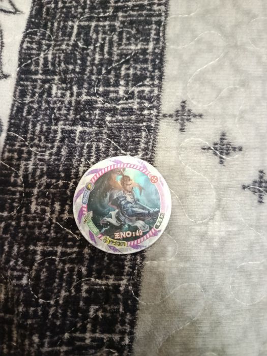 Продам фишки и попрыгунчик