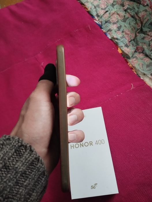 Honor 400 Lite  гарантией