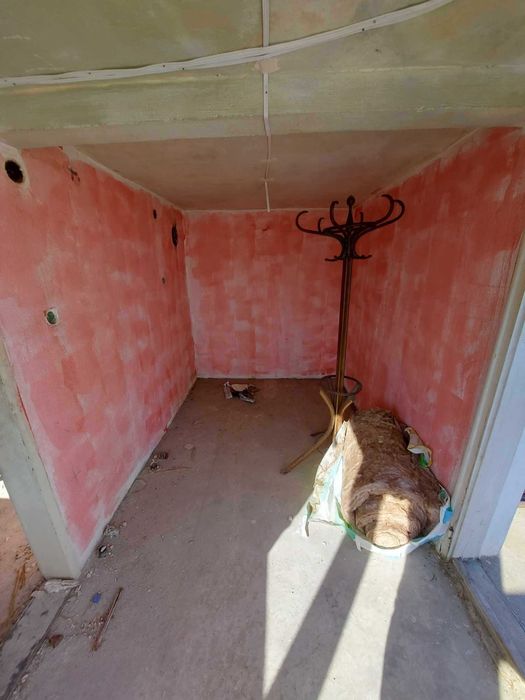 Триетажна вила, 80кв.м, местност Драката