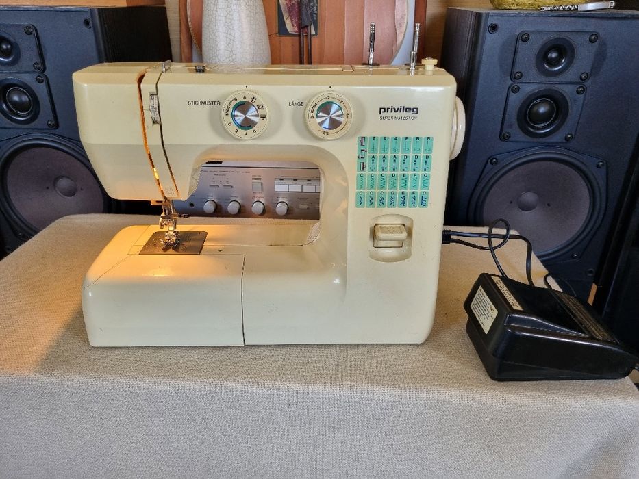 Masina de cusut Privileg. Perfecta stare.