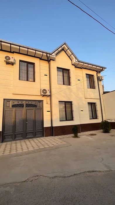 Куктеракдан утганда Қайнамада 2 этаж 1.7 сотиг 6 хона ховли сотилади