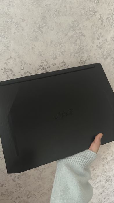 Acer Nitro 5 i5 / GTX 1650 / SSD 512GB / 8GB