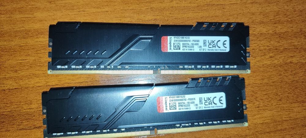 ОЗУ 32гб ddr4 Kingston 3200 частота