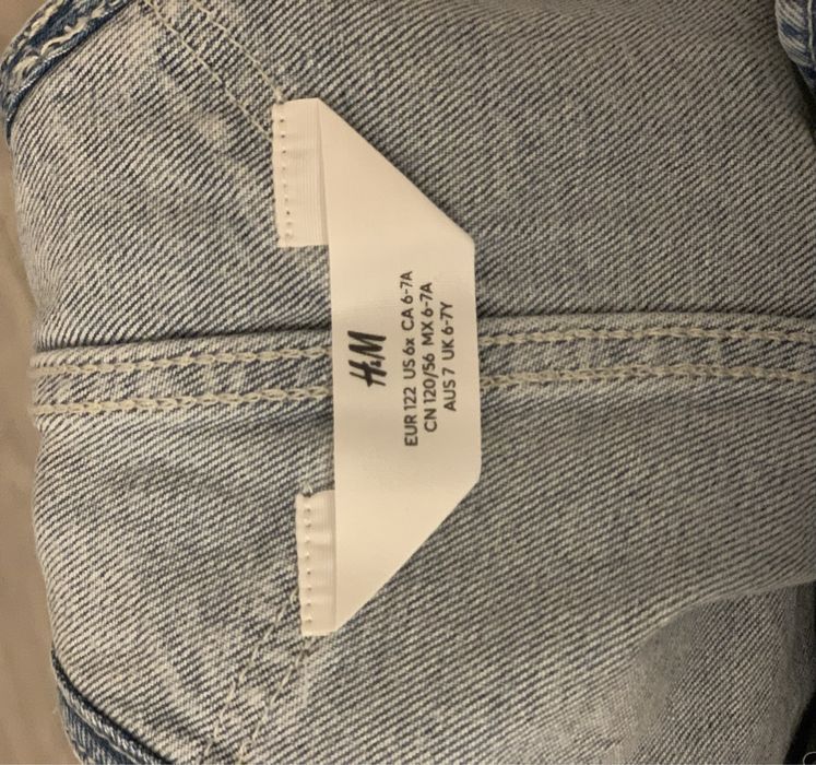 Salopeta blugi h&m, 6-7 ani