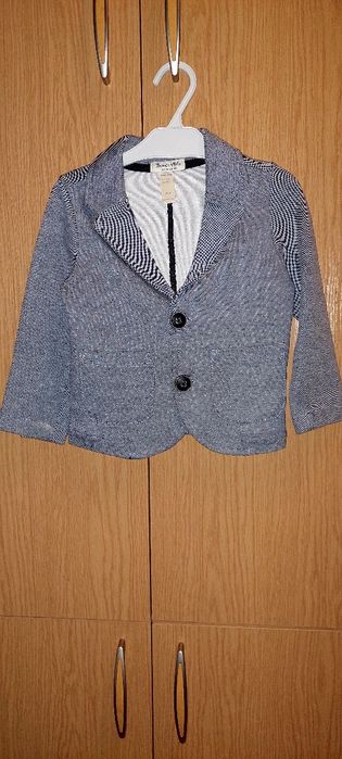 Продам детский стильный пиджак для мальчика