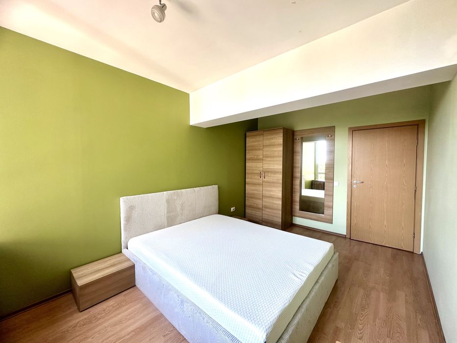 Дава се под наем Тристаен апартамент в Варна, Център - 90 кв.м за 488.58 € - Снимка #8