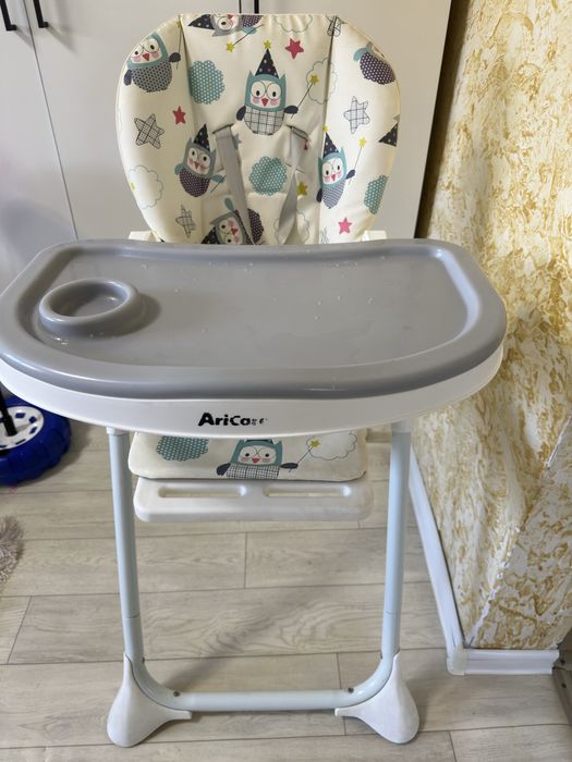 Детский стол для кормления