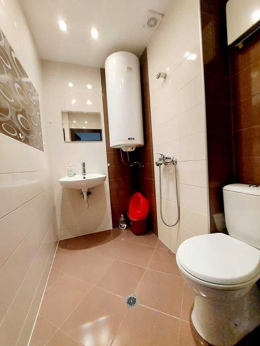 Дава се под наем Многостаен апартамент в Бургас, Възраждане - 100 кв.м за 357 € - Снимка #3