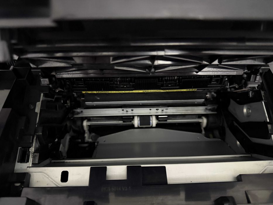 МФУ 3 в 1 (принтер) марки HP M127fs, в комплекте