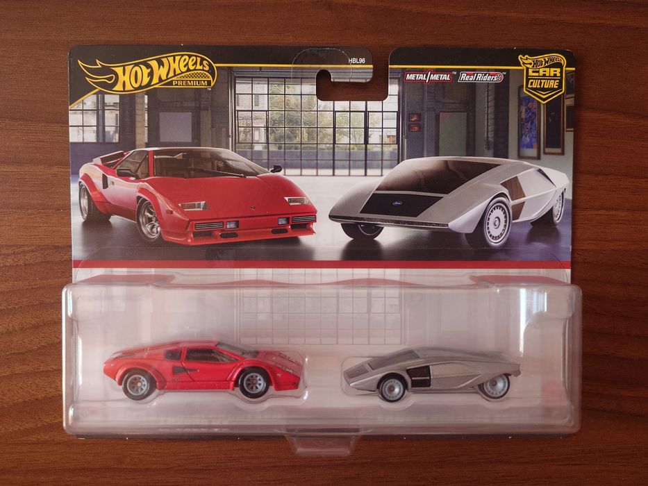 Mini GT, Hot Wheels 1/64