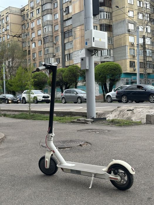 Электро самокат xiaomi m365