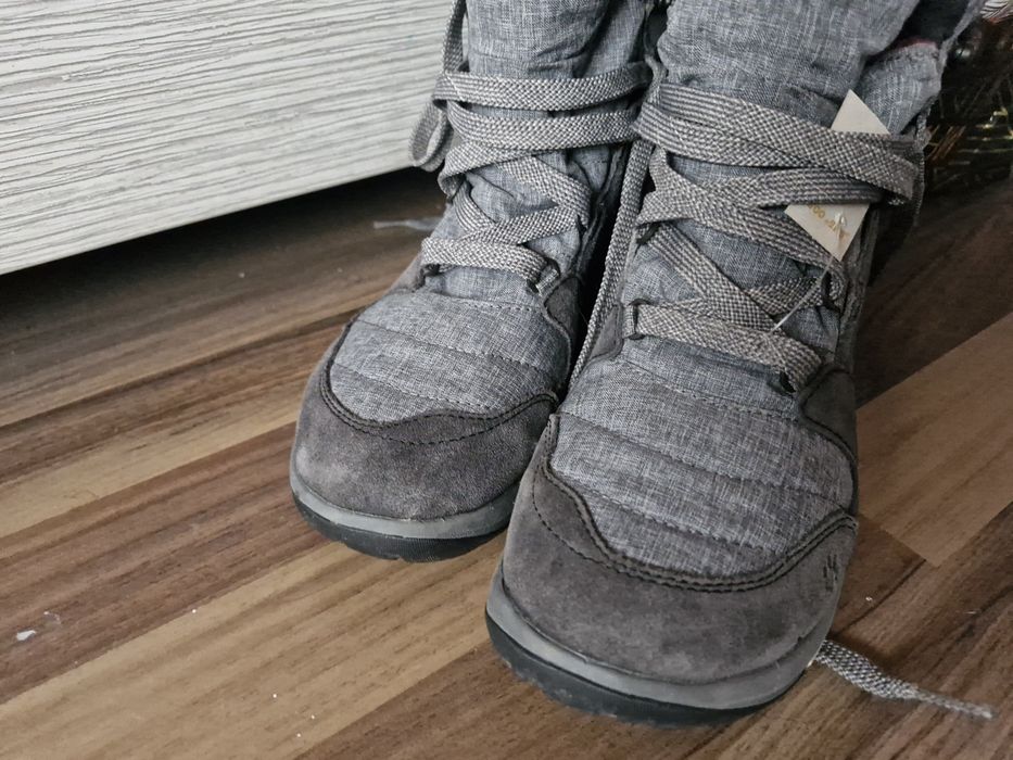 Дамски обувки Jack Wolfskin- номер  38  ,много запазени