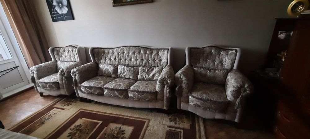 Продам мягкий уголок Потютьков