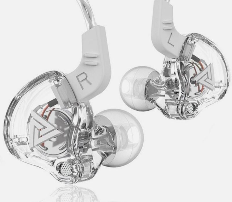 Игровые наушники