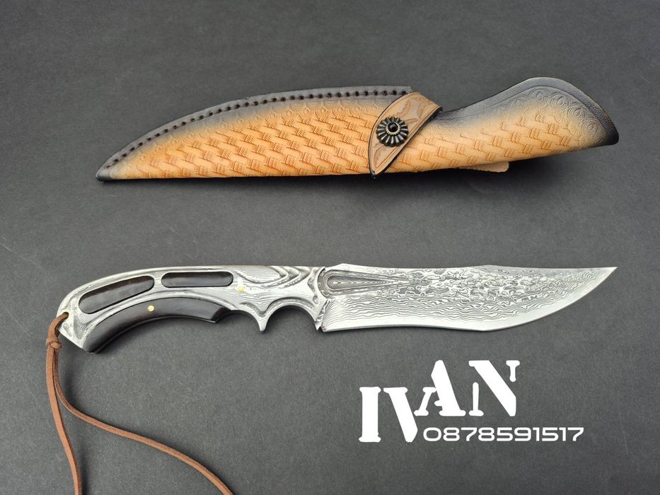 Ловен нож от дамаска стомана (96 слоя) сърцевина  VG10 с кожена кания