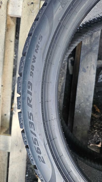 Anvelope 265/35/19 PIRELLI  iarna 2024