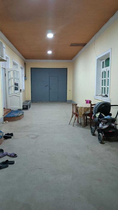 Қарши шахар Механизатор махалласида 7хонали уй сотилади