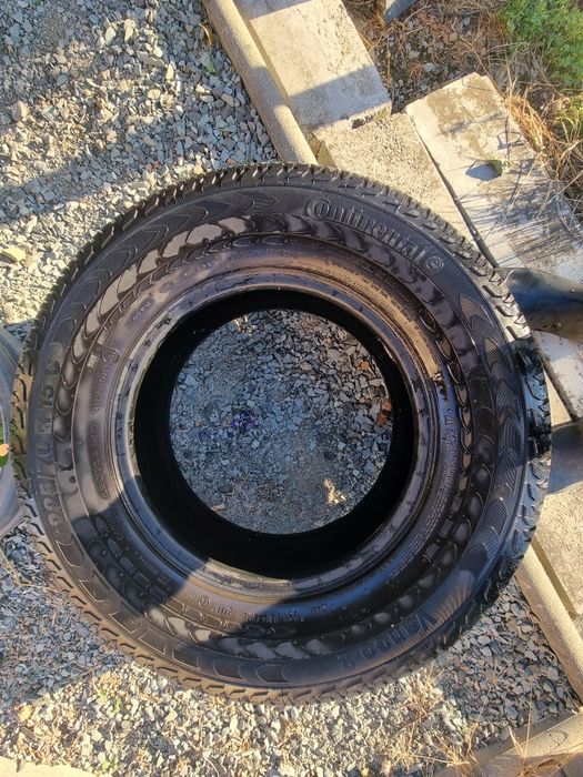 Cauciucuri 225/70 R15C Continental