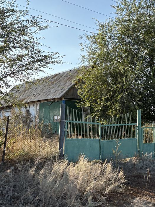 Продается дом в поселке