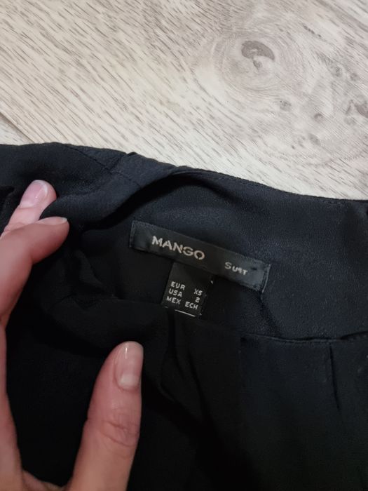 Платье женское MANGO