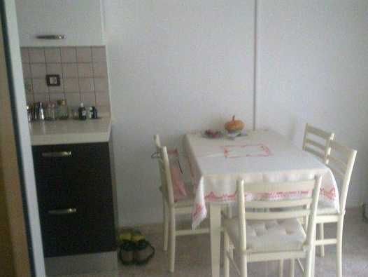 Дава се под наем Едностаен апартамент в Пловдив, Южен - 40 кв.м за 193.8 € - Снимка #1