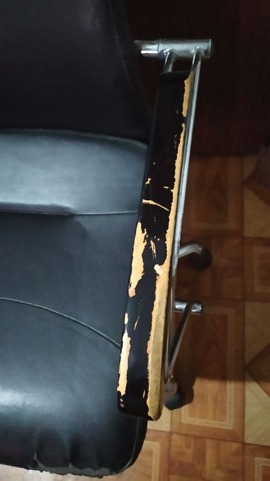 Продам офисное кресло