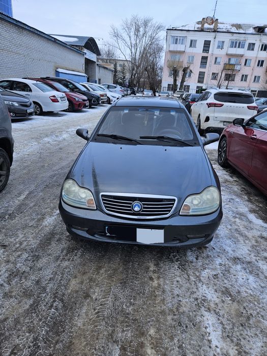 Продам машину  ...