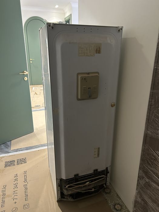 Продам холодильник Samsung