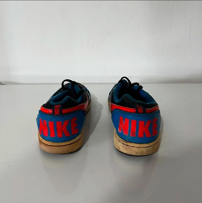 Adidași Nike mărimea 39