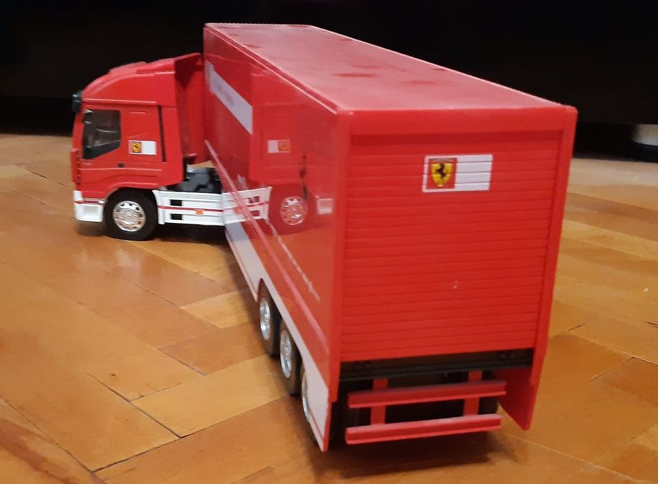 Machetă Tir Iveco ,Vintage