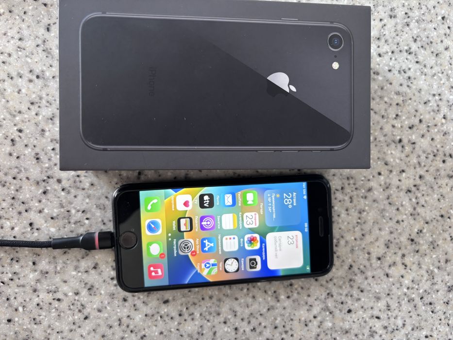 IPhone 8, 64 ГБ в идеале