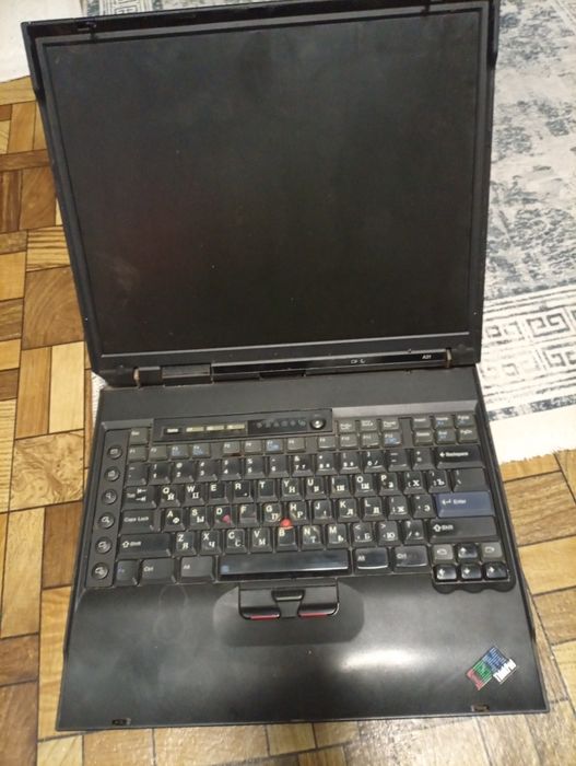 Компьютер  тошиба