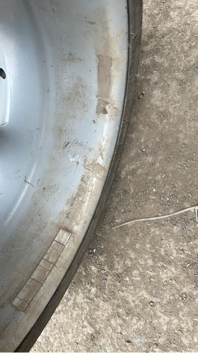 Продам диски с шинами