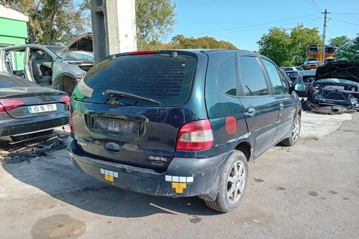 Display bord 8200028364a Renault Scenic 1 [facelift] [1999 - 2003] 1.