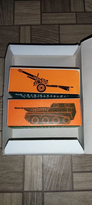 Машинки военная техника колекционные